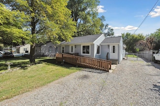 1028 Carlton Dr, Milan, MI 48160