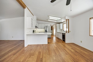 555 Freeman Rd Unit 61, Central Point, OR 97502
