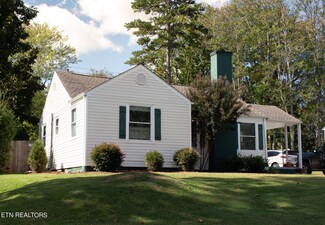 1777 Dalton St, Alcoa, TN 37701
