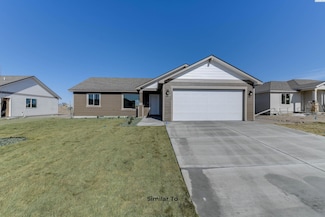 1610 Diamond Ave, Grandview, WA 98930