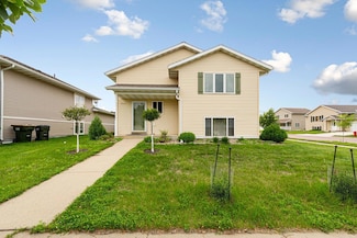 2115 Turpin St, Saint Peter, MN 56082