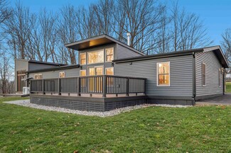 4878 Monkton Rd, New Haven, VT 05472
