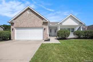1320 Avenue A, Flint, MI 48503