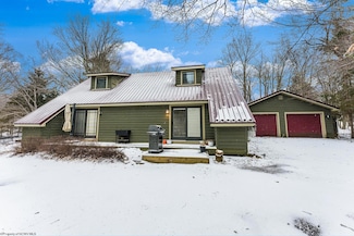2 Yoakum Run Rd, Davis, WV 26260