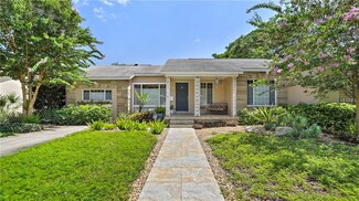 460 24th Ave N, Saint Petersburg, FL 33704