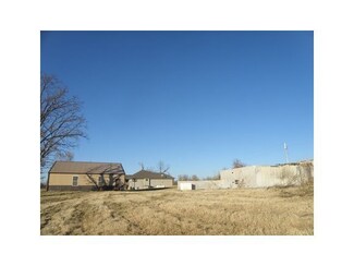 223 Four Corners Dr, Billings, MO 65610