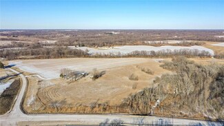 8317 Lageman Rd, Godfrey, IL 62035