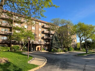 700 Wellington Ave Unit 307, Elk Grove Village, IL 60007