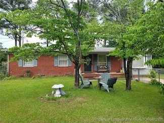 7262 Ainsley St, Fayetteville, NC 28314