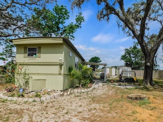 37903 Poncan Cir, Zephyrhills, FL 33541