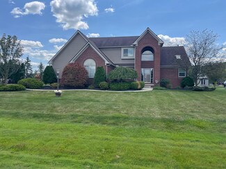 25965 Pond View Dr Unit 2, New Boston, MI 48164