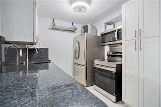 4633 Wild Indigo St Unit 536, Houston, TX 77027