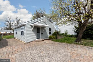 115 E Millbrooke Ave, Woodstown, NJ 08098