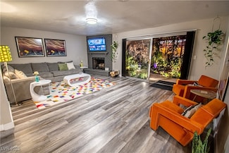 4957 Wilbur St, Las Vegas, NV 89119