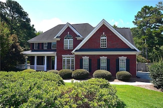 311 Hidden Lakes Dr, Carrollton, GA 30116