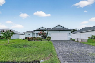 1438 SW Calmar Ave, Port Saint Lucie, FL 34953