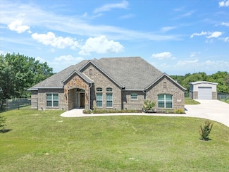 239 Scenic Wood Dr, Azle, TX 76020