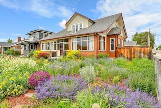 2096 S Logan St, Denver, CO 80210