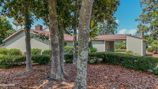 206 Marlin Cir, Panama City, FL 32408