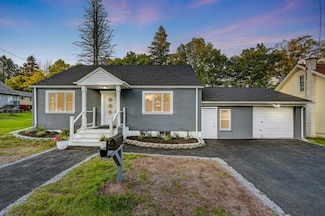 7 T-332, Spring Brook Township, PA 18444