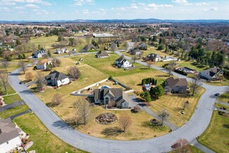 535 Christine Ann Ln, Nazareth, PA 18064