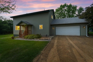 30553 Tern Ave, Shafer, MN 55074