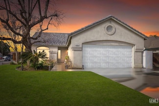 4301 Polo Pony Ln, Bakersfield, CA 93312