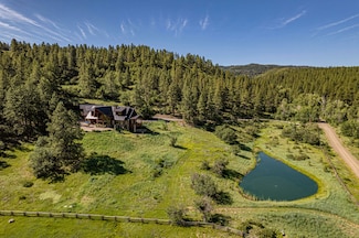702 Jenni Ln, Chromo, CO 81128
