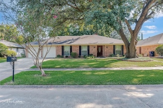 7337 Capistrano Dr, Shreveport, LA 71105