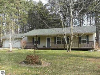 8699 Arbutus, Farwell, MI 48622