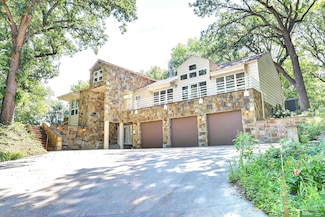 6018 Country Club Oaks Place, Omaha, NE 68152