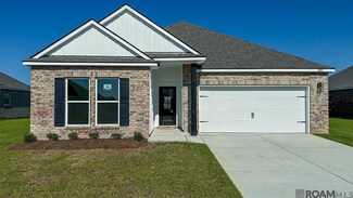 6943 Midway St, Zachary, LA 70791
