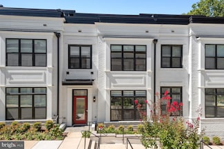 11394 Emerald Park Rd, Potomac, MD 20854