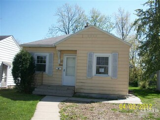 3506 Raymond St, Fort Wayne, IN 46803