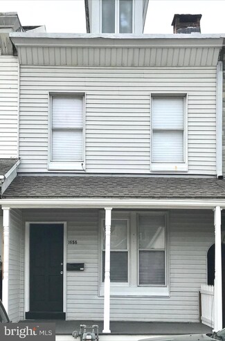 1656 Muhlenberg St, Reading, PA 19606