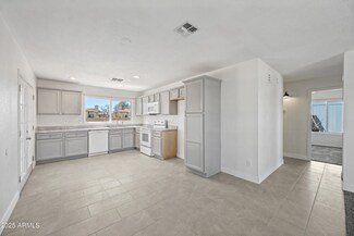 1328 N Ashland Unit 2, Mesa, AZ 85203