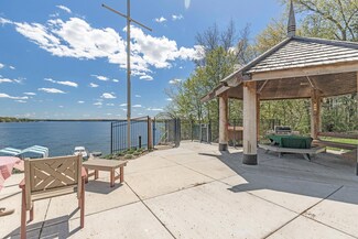 4371 Wilshire Blvd Unit 104, Mound, MN 55364