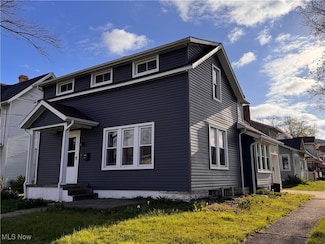 204 N Spring St, Loudonville, OH 44842