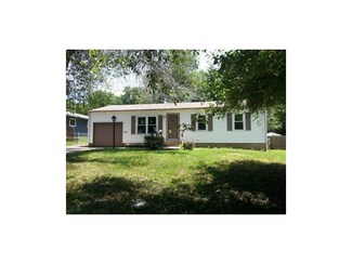 9409 Stark Ave, Kansas City, MO 64138
