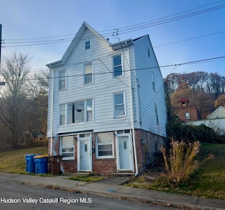 219 Catherine St, Kingston, NY 12401