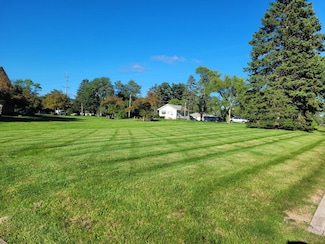 460 Vale Park Rd, Valparaiso, IN 46385