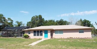 1056 S Illinois Ave, Groveland, FL 34736