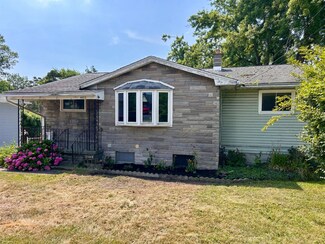 4209 Clinton St, Buffalo, NY 14224