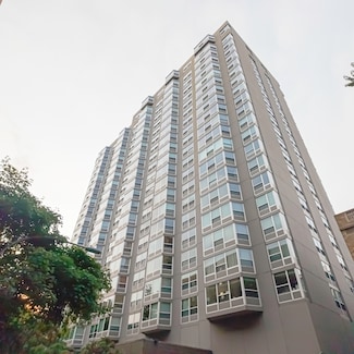 720 W Gordon Terrace Unit 20C, Chicago, IL 60613