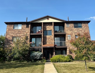 14949 Lakeview Dr Unit 204, Orland Park, IL 60462