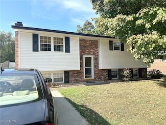 188 Greenbrier Ave, Williamstown, WV 26187