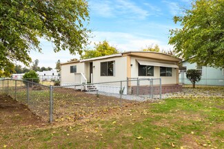 7252 Whitehouse Dr, Anderson, CA 96007