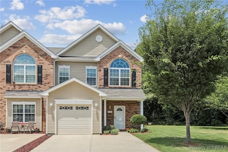 7521 Villa Ct, Gloucester Point, VA 23062