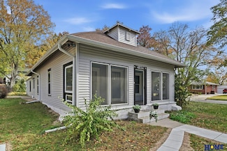 4534 S 54th St, Lincoln, NE 68516