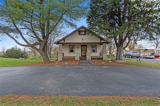 2016 Key Ln, Kansas City, KS 66106